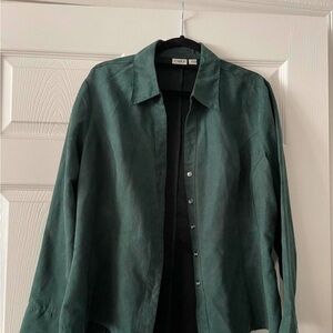 Fitted Green Button-Up Shirt